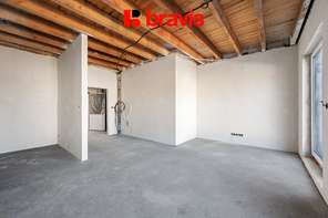 Prodej moderní novostavby bytu 1+kk, Lipůvka u Brna, parkovací stání a sklep v ceně