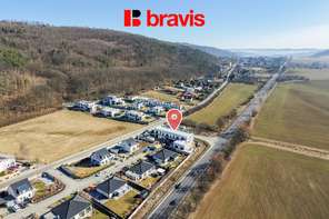 Prodej moderní novostavby bytu 1+kk, Lipůvka u Brna, parkovací stání a sklep v ceně