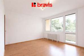 Prodej světlého bytu 2+kk s lodžií, šatnou a komorou – Brno Bohunice, ul. Uzbecká