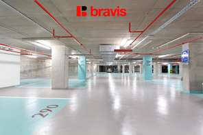 Pronájem nadstandardního bytu 3+kk s balkonem, garážovým stáním a sklepem, Palác Trnitá, Brno centrum