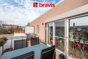 Prodej nízkonákladového bytu 3+kk, Brno - Žebětín, OV, terasa, parkovací stání, ul. Helenčina