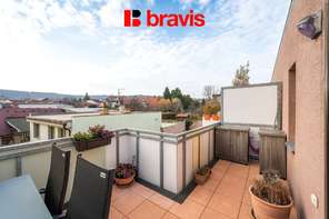 Prodej nízkonákladového bytu 3+kk, Brno - Žebětín, OV, terasa, parkovací stání, ul. Helenčina