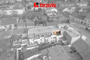 Prodej nízkonákladového bytu 3+kk, Brno - Žebětín, OV, terasa, parkovací stání, ul. Helenčina