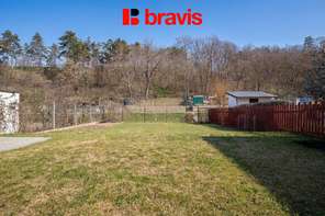 Prodej moderního rodinného domu 5+kk se zahradou a garáží, Velatice - Brno-venkov