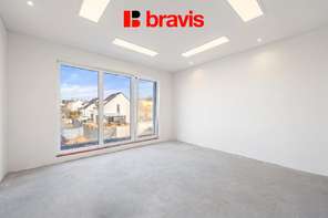 Prodej moderní novostavby bytu 2,5+KK, 56 m2, Lipůvka u Brna, balkon, parkovací stání a sklep v ceně