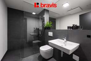 Pronájem bytu 1+kk 35 m², ul. Královopolská, Brno - Žabovřesky - Chytrá domácnost, wifi, klima a fitness, výhoda prvního nájemníka