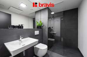 Pronájem bytu 2+kk 47 m² - s krásným výhled na Brno, chytrá domácnost, klima, wifi, fitness