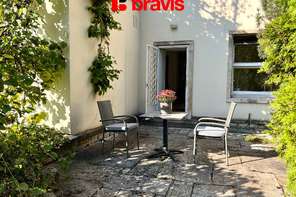 Pronájem atypicky řešeného bytu 2+1, Masarykova čtvrť, Lipová ul., parkování, terasa