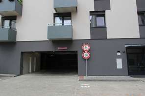 Pronájem garážového stání, Brno - Ponava, ul. Reissigova, vhodné pro SUV, 15m²