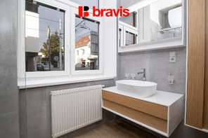 Pronájem zařízeného zrekonstruovaného bytu 1+kk, ulice Horova, Brno - Žabovřesky