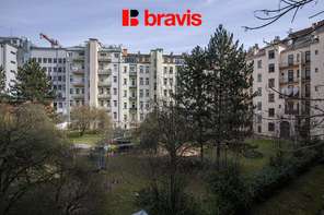 Pronájem bytu 1,5+1, Brno - střed, ul. Žižkova, zařízený, výtah, s balkónem, v blízkosti centra města a zastávky MHD