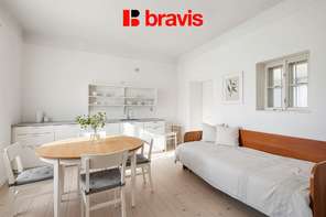 Prodej rodinného domu 2+1, se zahradou, garáží, Horní Dubňany