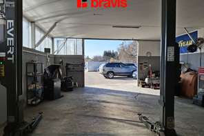 Pronájem haly 187 m², Brno - Přízřenice, Staré náměstí.