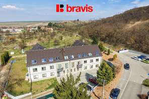 Prodej bytové jednotky 2+kk, 66 m² s balkonem – celkové náklady jen 2 900 Kč!