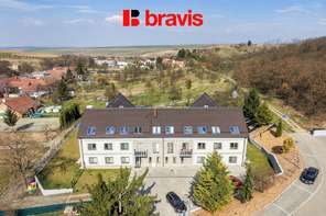 Prodej bytové jednotky 2+kk, 66 m² s balkonem – celkové náklady jen 2 900 Kč!