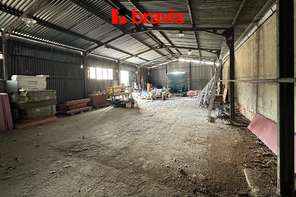 Pronájem skladové haly 180 m², ul. Holzova, Brno - Líšeň, možnost pronájmu i manipolační plochy