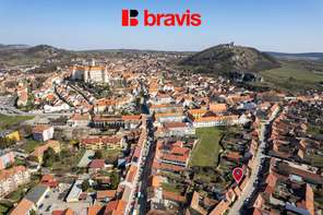 Prodej rodinného domu 4+1 s příslušenstvím a rozsáhlým pozemkem, město Mikulov