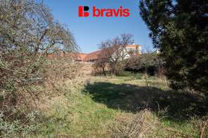 Prodej rodinného domu 4+1 s příslušenstvím a rozsáhlým pozemkem, město Mikulov