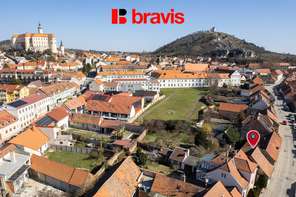 Prodej rodinného domu 4+1 s příslušenstvím a rozsáhlým pozemkem, město Mikulov