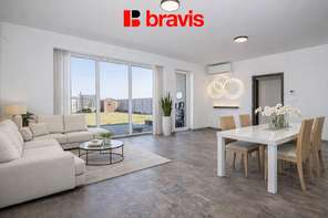 Prodej luxusní novostavby RD 4+kk s garáží a zahradou, obec Rebešovice