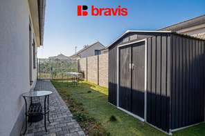 Prodej luxusní novostavby RD 4+kk s garáží a zahradou, obec Rebešovice