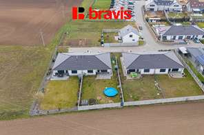 Prodej luxusní novostavby RD 4+kk s garáží a zahradou, obec Rebešovice