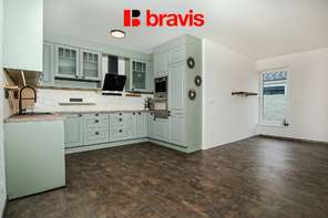 Prodej luxusní novostavby RD 4+kk s garáží a zahradou, obec Rebešovice