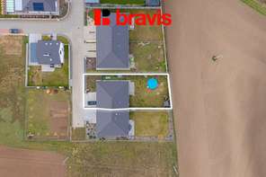 Prodej luxusní novostavby RD 4+kk s garáží a zahradou, obec Rebešovice