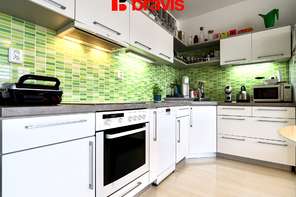 Pronájem prostorného bytu 2+kk, Brno - Komín, ul. Jundrovská, terasa, dvě parkovací stání