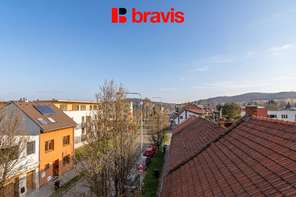 Pronájem prostorného bytu 2+kk, Brno - Komín, ul. Jundrovská, terasa, dvě parkovací stání