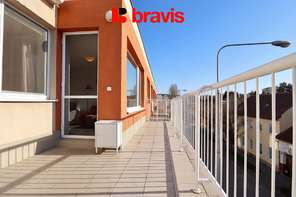 Pronájem prostorného bytu 2+kk, Brno - Komín, ul. Jundrovská, terasa, dvě parkovací stání