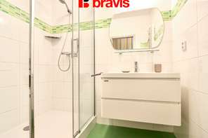 Pronájem prostorného bytu 2+kk, Brno - Komín, ul. Jundrovská, terasa, dvě parkovací stání