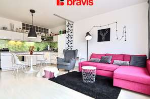 Pronájem prostorného bytu 2+kk, Brno - Komín, ul. Jundrovská, terasa, dvě parkovací stání