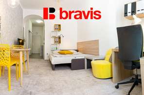 Pronájem bytu 1+1, Brno - Staré Brno, ul. Křížova, zařízený, klidný vnitroblok v blízkosti Mendlova náměstí