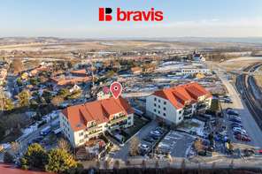 Prodej bytu 3+kk 74 m2, zahrada 623 m2, garáž, sklep, Holubice u Brna