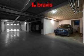 Prodej bytu 3+kk 74 m2, zahrada 623 m2, garáž, sklep, Holubice u Brna