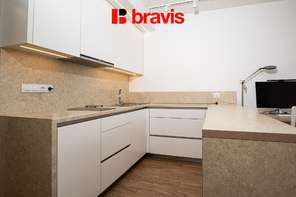 Pronájem bytu 1+kk, Brno - Bystrc, ul. Nad Přehradou, zařízený, blízko Brněnské přehradě