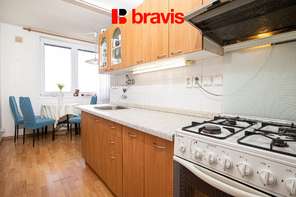 Prodej prostorného bytu 47 m², ul. Hutník, Veselí nad Moravou, balkón, sklep