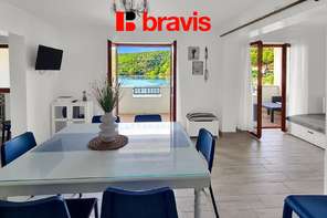 Prodej exkluzivního apartmánového domu, bazén, Chorvatsko, Meka Draga