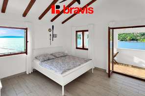 Prodej exkluzivního apartmánového domu, bazén, Chorvatsko, Meka Draga