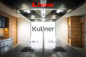Pronájem kuchařské školy, Moravany u Brna, kompletně vybaveno, 8 parkovacích míst v ceně