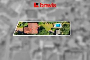 Prodej rodinného domu 5+kk, Ostopovice, bazén s krytím, sauna, sklep, parkování až pro 4 auta, zahrada