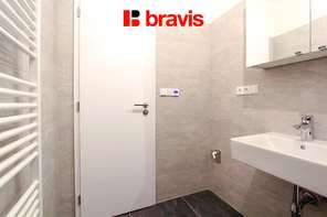 Pronájem bytu 1+kk, ul. Tyršova, Brno - Královo Pole, částečně zařízený, zahrada