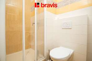 Prodej bytu 2+1, Brno - Lesná, ulice Milénova, lodžie, prostorná komora v bytě