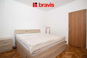 Prodej bytu 2+1, Brno - Lesná, ulice Milénova, lodžie, prostorná komora v bytě