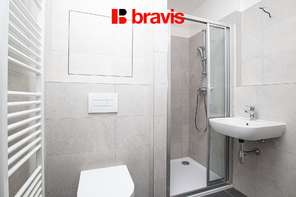 Pronájem bytu 1+kk, Brno - Trnitá, ul. Křenová, novostavba, balkon, výborná dostupnost do centra