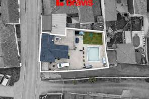 Prodej bytu 3+1, ul. Zahradní, Kuřim, zahrada, bazén, parkování