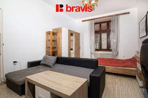 Prodej bytu 3+1, ul. Zahradnická,  Brno - Staré Brno, sklep, dvůr se zahradou