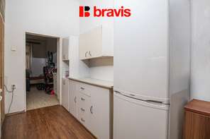 Prodej bytu 3+1, ul. Zahradnická,  Brno - Staré Brno, sklep, dvůr se zahradou