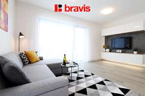 Pronájem bytu 2+kk, ulice Kumpoštova, Brno-Sadová, zařízený, výtah, velká terasa, sklep, garážové stání v ceně